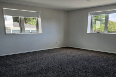 Photo of property in 44 Everglade Drive, Goodwood Heights, Auckland, 2105