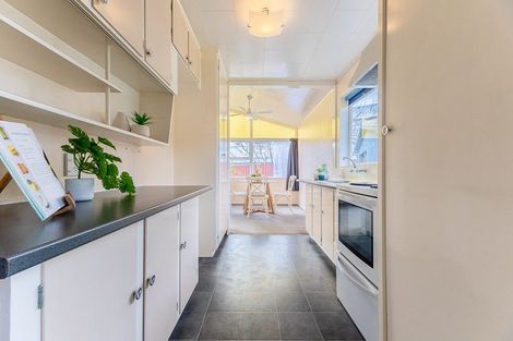 Photo of property in 13 Hicks Crescent, Waikanae Beach, Waikanae, 5036