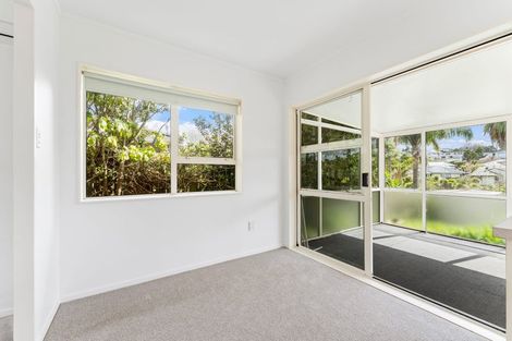 Photo of property in 47 Charlotte Street, Stanmore Bay, Whangaparaoa, 0932