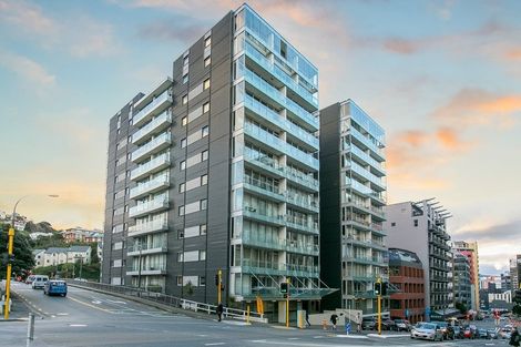 Photo of property in Montreaux Apartments, 10i/164 The Terrace, Wellington Central, Wellington, 6011