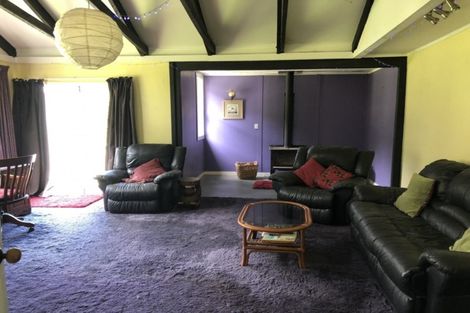 Photo of property in 305 Mangaone Road, Hautere, Otaki, 5582