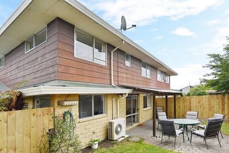 Photo of property in 10 Rachel Place, Avonhead, Christchurch, 8042