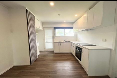 Photo of property in 3/15 Glengarry Road, Glen Eden, Auckland, 0602