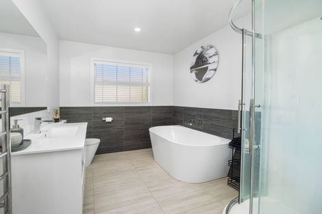 Photo of property in 277 Opawa Road, Hillsborough, Christchurch, 8022