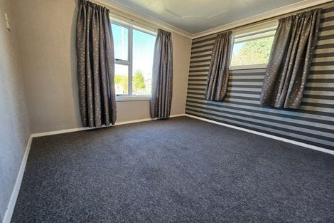 Photo of property in 22 Golfers Drive, Balclutha, 9230