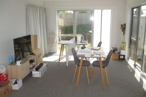 Photo of property in 11u3 Crosher Place, Silverdale, Hamilton, 3216