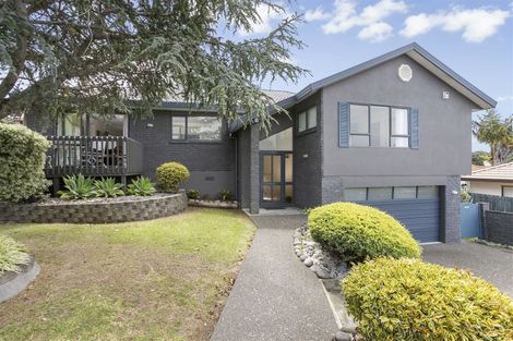 Photo of property in 3 San Pablo Way, Henderson, Auckland, 0612