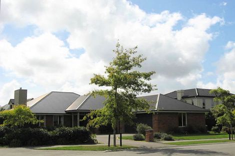 Photo of property in 19 Elmwood Drive, Prebbleton, 7604