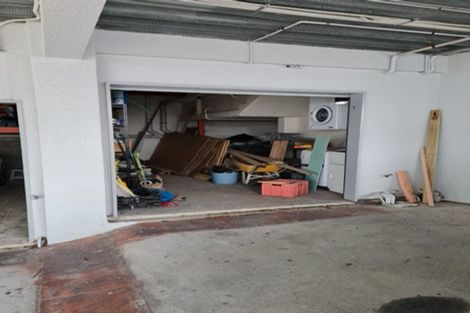 Photo of property in 15u1 Hawker Street, Mount Victoria, Wellington, 6011