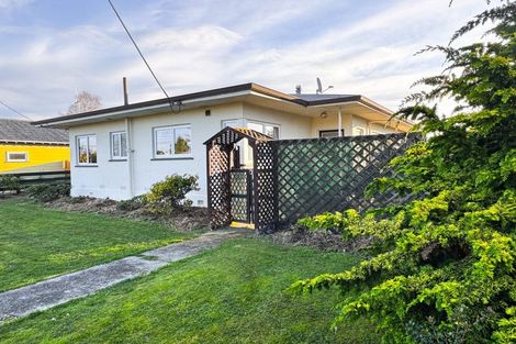 Photo of property in 86 Cox Street, Geraldine, 7930