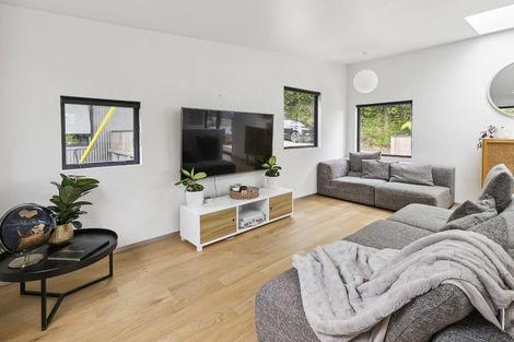 Photo of property in 47 Mount Pleasant Road, Aro Valley, Wellington, 6012