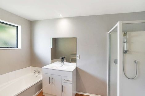 Photo of property in 5a Gilbert Close, Rolleston, 7614