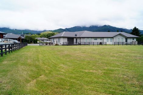 Photo of property in 3/3 Keats Place, Hanmer Springs, 7334