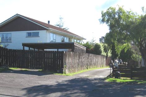 Photo of property in 92 Moire Road, Massey, Auckland, 0614