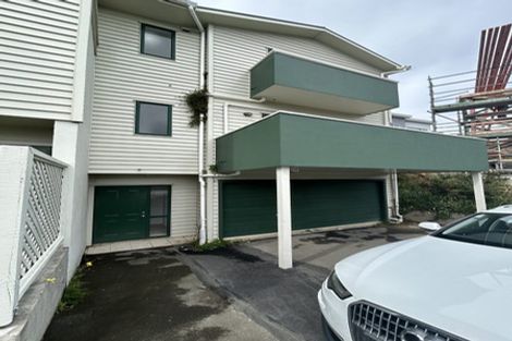 Photo of property in 3 Mitika Way, Strathmore Park, Wellington, 6022