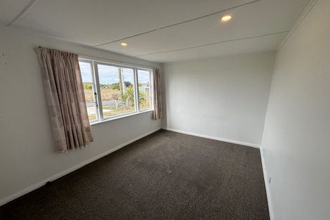 Photo of property in 7 Lawrence Street, Otane, 4202