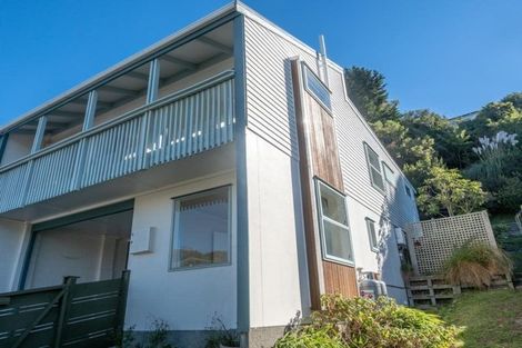 Photo of property in 103a Churton Drive, Churton Park, Wellington, 6037
