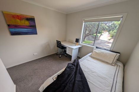 Photo of property in The Strand, 5/16 Ronald Street, Strandon, New Plymouth, 4312