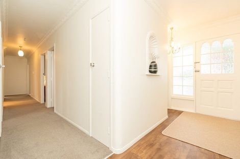 Photo of property in 27 Howell Avenue, Riverlea, Hamilton, 3216