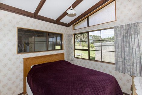 Photo of property in 5705 Pouto Road, Pouto, 0391
