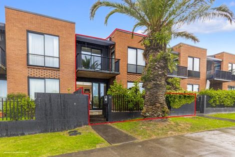 Photo of property in 107 Buckley Avenue, Hobsonville, Auckland, 0616