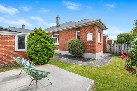 Photo of property in 237a Bay View Road, Saint Clair, Dunedin, 9012
