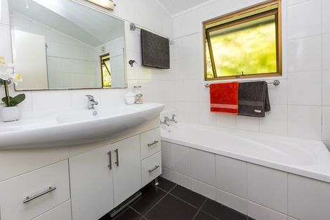 Photo of property in 7 Goodwin Place, Pinehaven, Upper Hutt, 5019