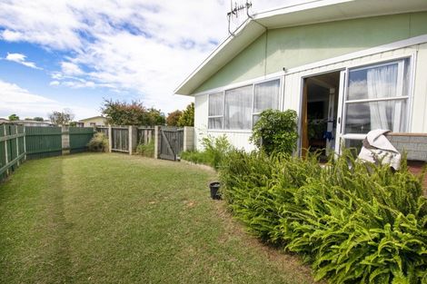 Photo of property in 41 Fife Crescent, Tamatea, Napier, 4112