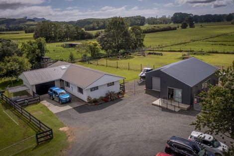 Photo of property in 142a Moewai Road, Whitianga, 3591