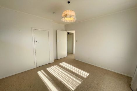 Photo of property in 4a/1 Corrella Road, Belmont, Auckland, 0622