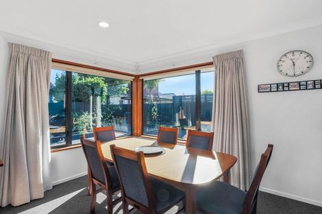 Photo of property in 30 Jennifer Street, Bryndwr, Christchurch, 8053