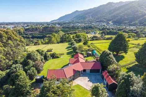 Photo of property in 91 Aston Road, Waikanae, 5391