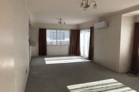 Photo of property in 2/7 Wye Street, Island Bay, Wellington, 6023