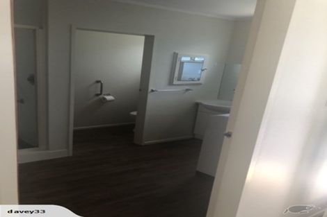 Photo of property in 89b Stewart Drive, Newlands, Wellington, 6037