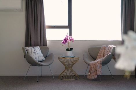 Photo of property in 2/22 Diorella Drive, Clover Park, Auckland, 2019