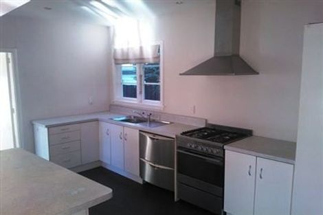Photo of property in 114 Idris Road, Bryndwr, Christchurch, 8052