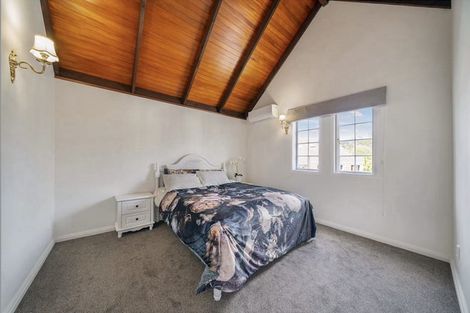 Photo of property in 68a Kaurilands Road, Titirangi, Auckland, 0604