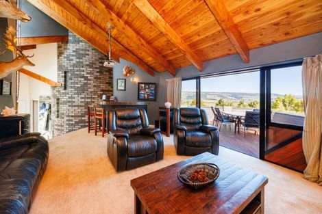 Photo of property in 232 Hendersons Line, Kelvin Grove, Palmerston North, 4470