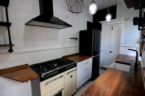 Photo of property in 83 Wallace Street, Mount Cook, Wellington, 6021