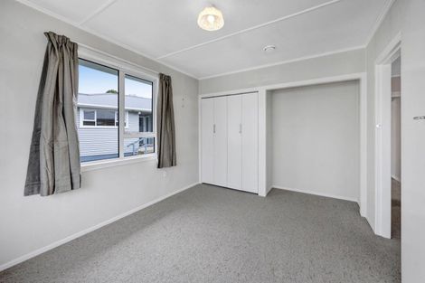 Photo of property in 4 Regan Street, Stratford, 4332