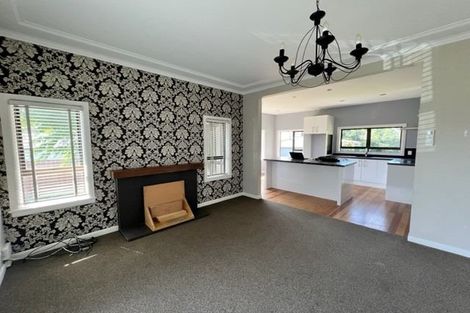 Photo of property in 25 Fairview Road, Papatoetoe, Auckland, 2025