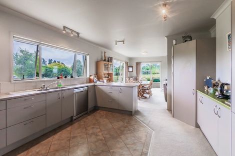 Photo of property in 33 Jg Wilson Drive, Waipukurau, 4281