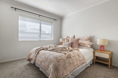 Photo of property in 94 Oakway Drive, Schnapper Rock, Auckland, 0632