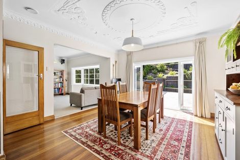 Photo of property in 534 Broadway, Strathmore Park, Wellington, 6022