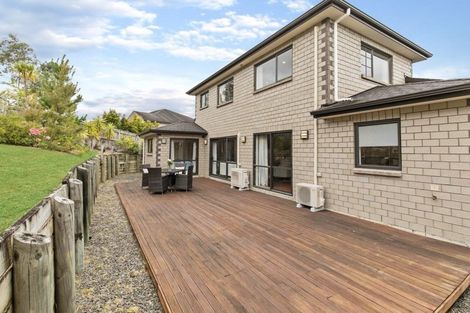 Photo of property in 99 Laurel Oak Drive, Schnapper Rock, Auckland, 0632