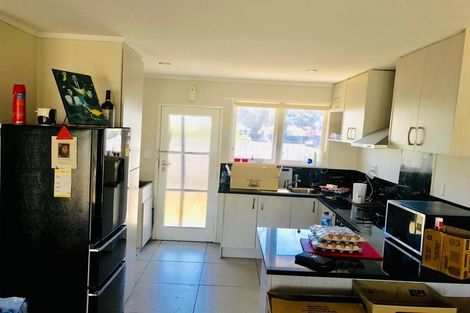 Photo of property in 1/13a Vine Street, Mangere East, Auckland, 2024