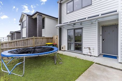 Photo of property in 54 Lime Hill Rise, Flat Bush, Auckland, 2019