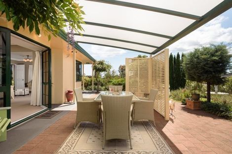 Photo of property in 1 Saunders Place, Te Puke, 3119