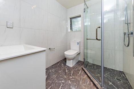 Photo of property in 42a Landon Avenue, Mangere East, Auckland, 2024