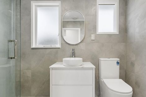 Photo of property in 19 Minaret Drive, Bucklands Beach, Auckland, 2014